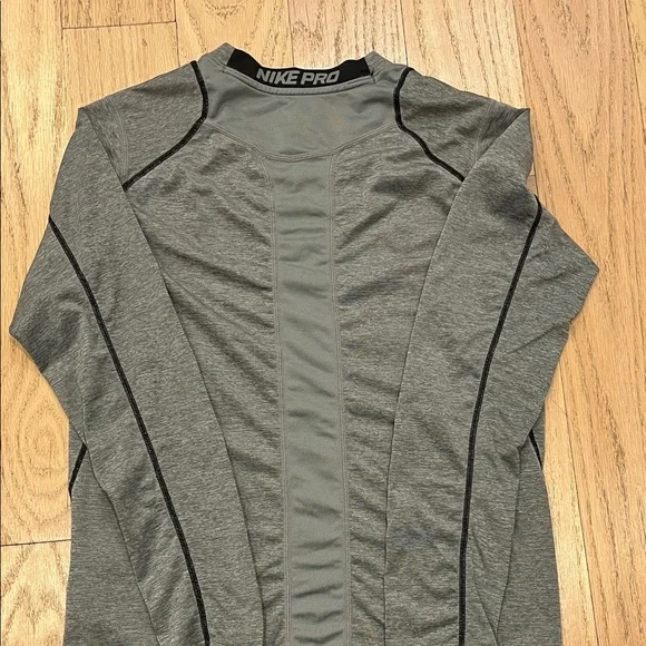 Bundle: Nike Boys Black and Gray Long Sleeve Tees - Picture 8 of 8